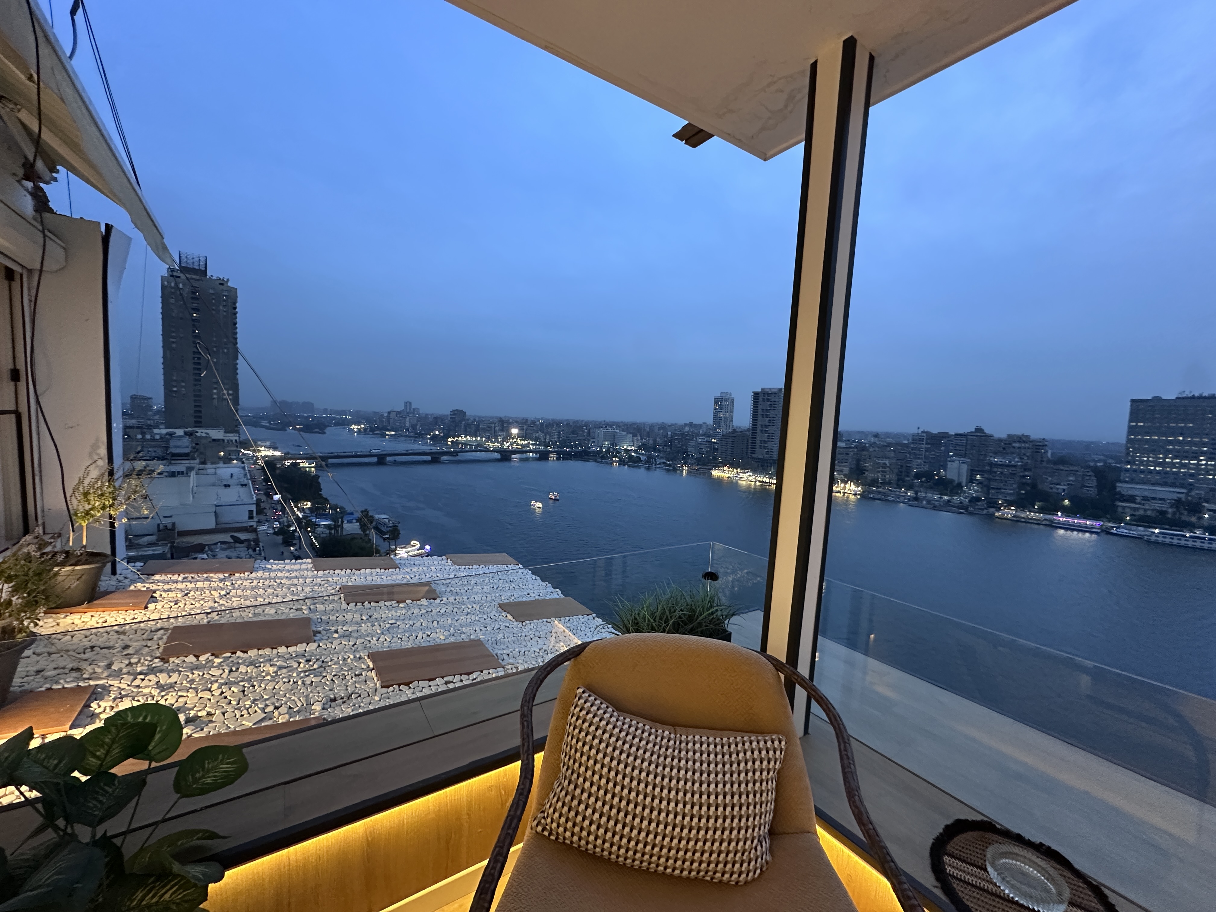 Apartment ( luxury ) 