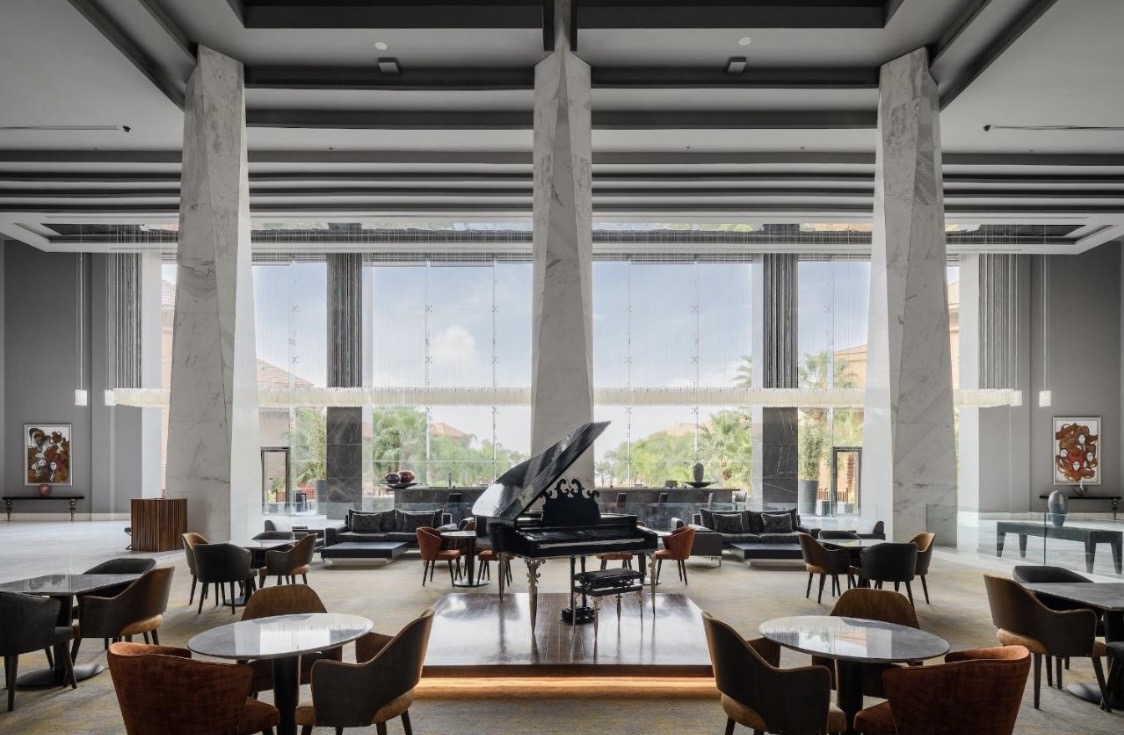 Dusit Thani Lakeview Cairo